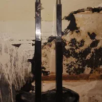 پایه باند اکو چنگ|صوتی و تصویری|ری, شهادت|دیوار