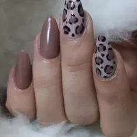 کاشت ناخن و اموزش بهمراه مدرک|خدمات آرایشگری و زیبایی|سلماس, |دیوار