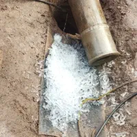 حفر چاه آب عمیق و نیمه عمیق با دستگاه