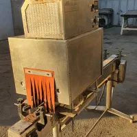 غلاف زن ارکان فلز