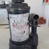 جک روغنی  نو معاوضه هم دارم با کفتر یا کبوتر