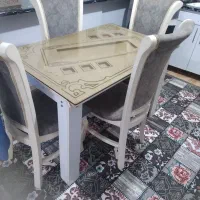 میز ناهار خوری ۴ نفره