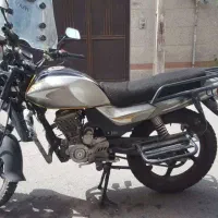 موتورسیکلت شکاری 200