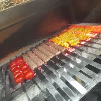 کباب زن وکباب پز بناب و کارگر ساده