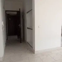 آپارتمان ۱۰۰متری با حیاط خلوت‌اختصاصی  ویو ابدی|فروش آپارتمان|پرند, فاز ۶|دیوار