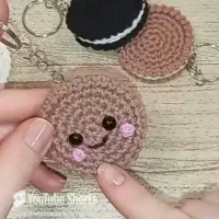 آویز بیسکویتی