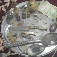 سکه و چاقو|کلکسیون اشیاء عتیقه|قوچان, |دیوار