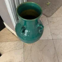 کوزه یا گلدان تزیینی|مجسمه، تندیس، ماکت|تهران, سازمان برنامه جنوبی|دیوار