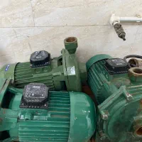 پمپ آب ۵نیم اسب سه فاز و  ویبراتور بنزینی