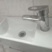 نصب پمپ شیر الات لوله کشی لوله آب وایزوگام