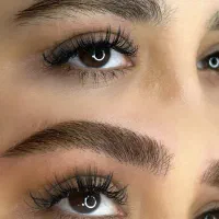 مدل طبیعی میکروبلیدینگ ابرو با مواد فی|خدمات آرایشگری و زیبایی|قم, سالاریه|دیوار