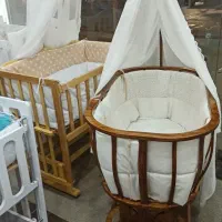 گهواره سنتی نوازد مدل مثلث تخت کنار مادر مدل مثلث