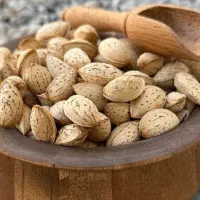 بادام محب (پوست کاغذی)