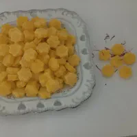 قند ونبات گیاهی ومیوه ای با طعم ببنظیر|خوردنی و آشامیدنی|مرودشت, ثبت احوال|دیوار