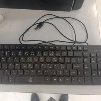 کیبورد کامپیوتر اپل کاملا سالم