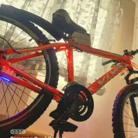 دوچرخه|دوچرخه، اسکیت، اسکوتر|چهارباغ, |دیوار