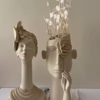شات بهاری مجسمه دختر آفریقای