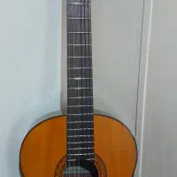 گیتار یاماها c70