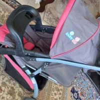 کالسکه ی  تاشو تمیز