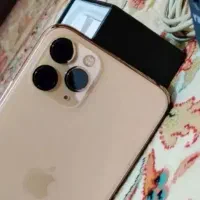 گوشی ایفون 11پرو رنگ طلایی قیمت مفت