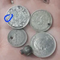 وسایل قدیمی انگشتر،سکه ایرانی.خارجی،دوربین،سنگ قی