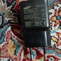 کلگی دیواری گوشی داخل کارتنی و شارژر فندکی