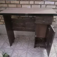 میز تحریر|میز تحریر و کامپیوتر|مبارکه, |دیوار