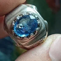 انگشتر یاقوت کبود سریلانکا طبیعی