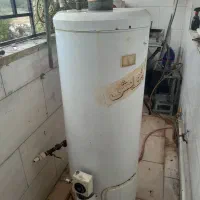 آب گرم کن (کمی نشتی  داره)