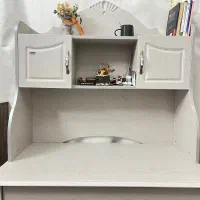 میز تحریر سالم و نو|میز تحریر و کامپیوتر|اصفهان, دستگرده|دیوار