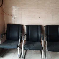 صندلی اداری تمیز