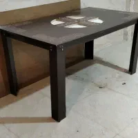 میز غذاخوری