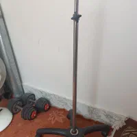 پایه سرم چرخ دار