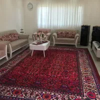 قرمز لاکی|روفرشی|رشت, دیلمان|دیوار