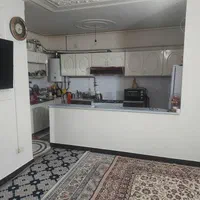 اپارتمان در مجتمع بام گستروام و مستاجر