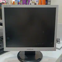 مانیتور 17 اینچ Samsung مربعی
