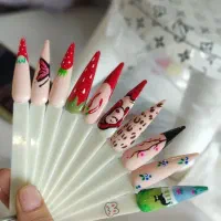 آموزش ناخن فقط ۲۸۰۰