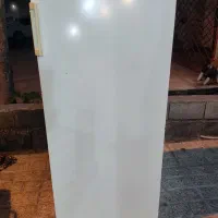 یخچال آزمایش ۱۰ فوت . کاملا  سالم و تمیز|یخچال و فریزر|تنکابن, |دیوار