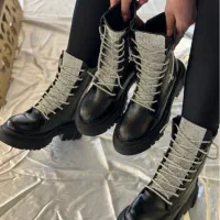 نیم بوت نگینی