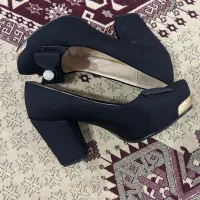 کفش پاشنه بلند