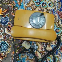 تلفن قدیمی سالم