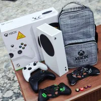کنسول XBOX Series S دو دسته و کیف در حد نو و آکبند|کنسول، بازی ویدئویی و آنلاین|رشت, گلسار|دیوار