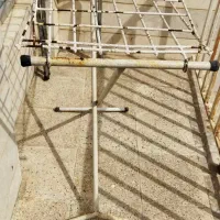 هیچ گونه شکستگی نداردوقت رنگش ریخته میشه رنگش کرد