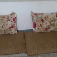 ۲ تا بالشت ۲ تا تشک