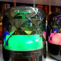 اسپیکر طرح هارمن RGB.موبایل 740|پخشکننده همراه|صدرا-فارس, فاز ۲|دیوار