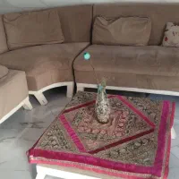 مبل اِل و میز عسلی