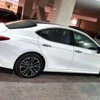 تویوتا کمری سفید هیبرید 2.5لیتر مدل 2025|خودرو سواری و وانت|تهران, گلستان (شهرک راه آهن)|دیوار