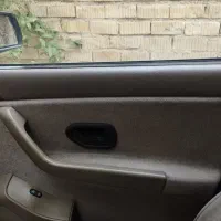 نیازمند تو دری سمند رنگ کرم سمت راننده هستم