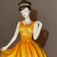 مجسمه کلکسیونی برند انگلستانی Royal Doulton