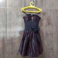 لباس مجلسی در حد نوع|لباس|آستانه اشرفیه, |دیوار